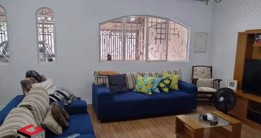Sobrado com 254 m² em Vila Fechada - Paulicéia - São Bernardo do Campo/SP.