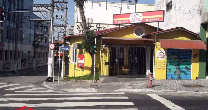 Casa à venda na Rua Coronel Alfredo Fláquer, 219, Centro, Santo André