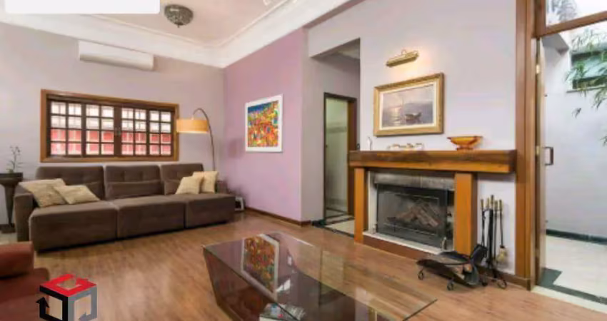 Casa 3 Suites em Perdizes com 240m²