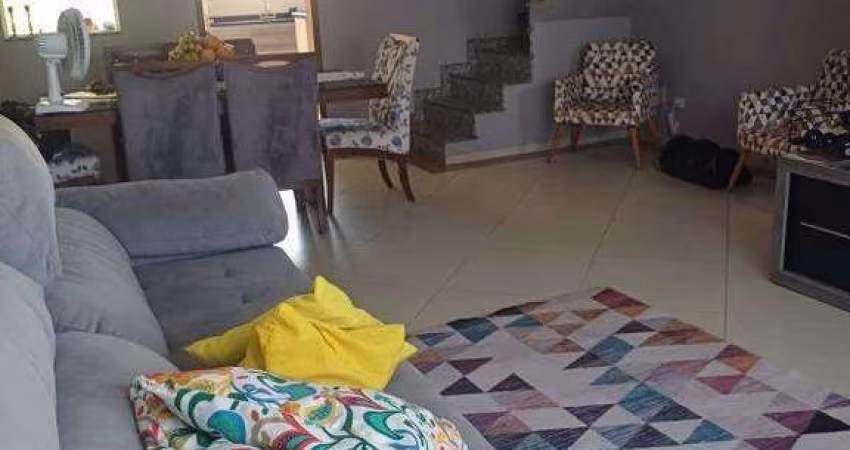 Sobrado à venda 3 quartos 3 suítes 4 vagas Rudge Ramos - São Bernardo do Campo - SP