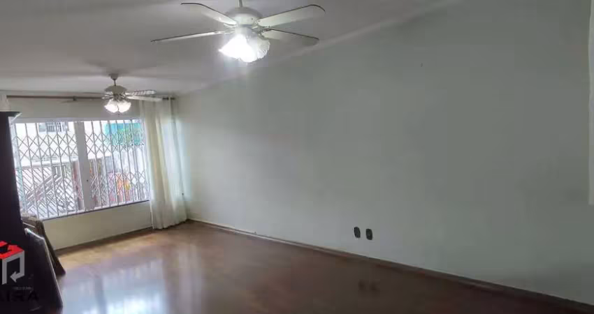Sobrado à venda 3 quartos 1 suíte 4 vagas Bastos - Santo André - SP