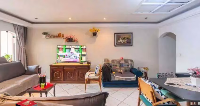 Casa à venda 4 quartos 3 suítes 6 vagas Pires - Santo André - SP