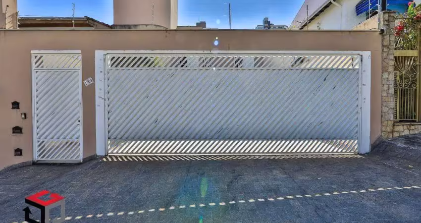 Sobrado 360 m² Localizado No Bairro Jardim Santo André - SP
