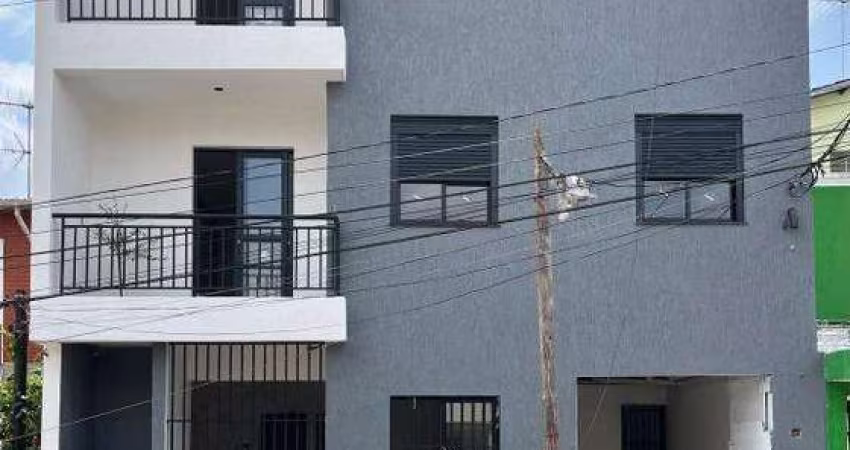 Studio Vila Gumercindo, piso térreo adaptado para cadeirantes e idosos, 5 minutos do metrô Santos Imigrantes.