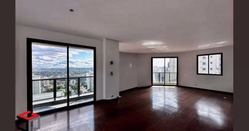 Apartamento em Vila Congonhas com 174m²
