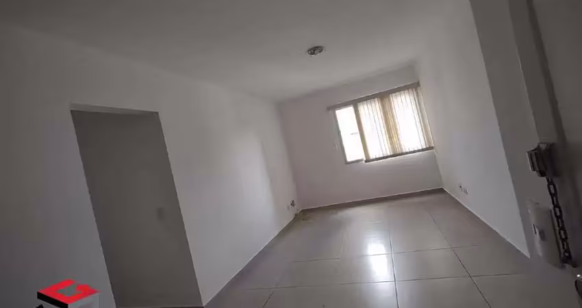 Apartamento saúde, próximo ao metrô com 2 dormitórios, sala, cozinha, lavanderia, 2 vagas de garagem, lazer: piscina, quadra, academia, salão jogos.