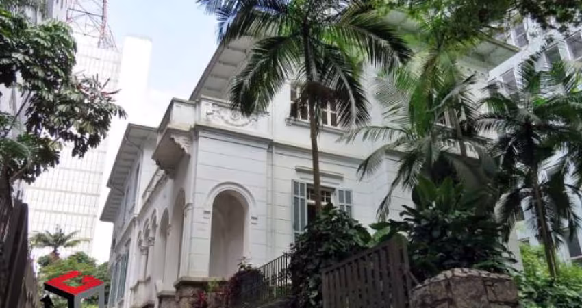 Casa com 1.000m² - Jardim Paulista - São Paulo - SP.