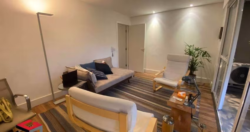 Excelente sala comercial á venda numa região privilegiada.