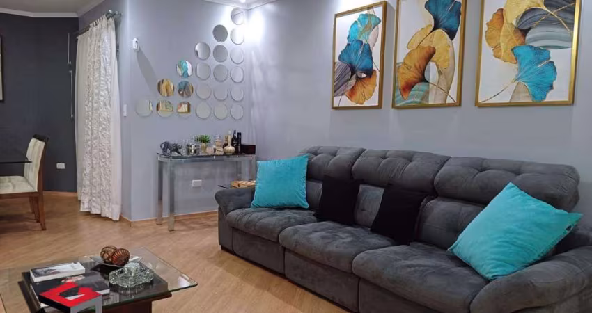 Sobrado mobiliado 3 Dormitórios (1 suíte) - 3 Vagas - Jardim Las Vegas - Santo André.