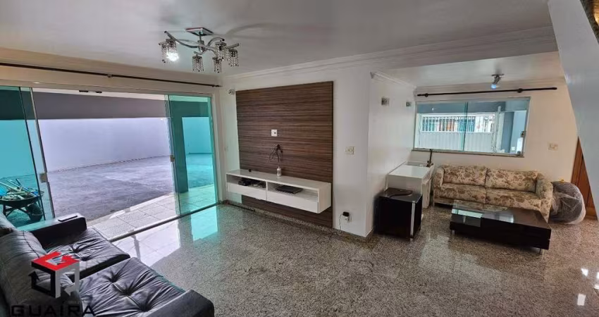 Sobrado à venda 3 quartos 3 suítes 4 vagas Nova Petrópolis - São Bernardo do Campo - SP