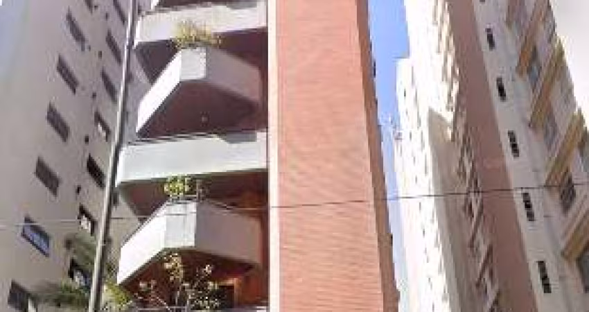 Apartamento com 180m² localizado no Bairro Higienópolis - São Paulo - SP.