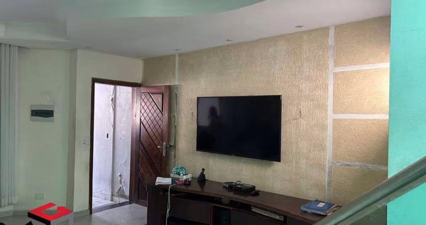 Sobrado à venda 3 quartos 1 suíte 2 vagas João Ramalho - Santo André - SP