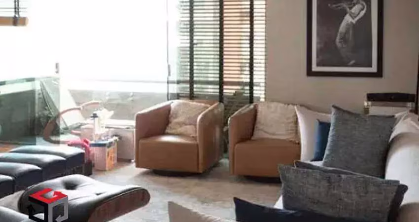 Cobertura Duplex em Pinheiros com 220m²