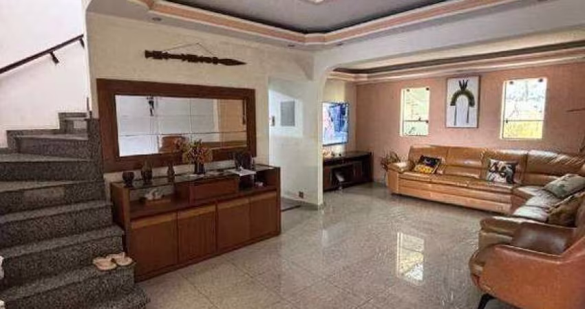 Sobrado à venda 3 quartos 1 suíte 3 vagas Centro - Diadema - SP