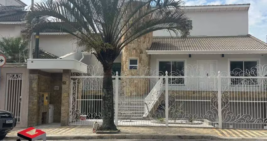 Sobrado à venda 4 quartos 3 suítes 8 vagas Dos Pássaros - São Bernardo do Campo - SP