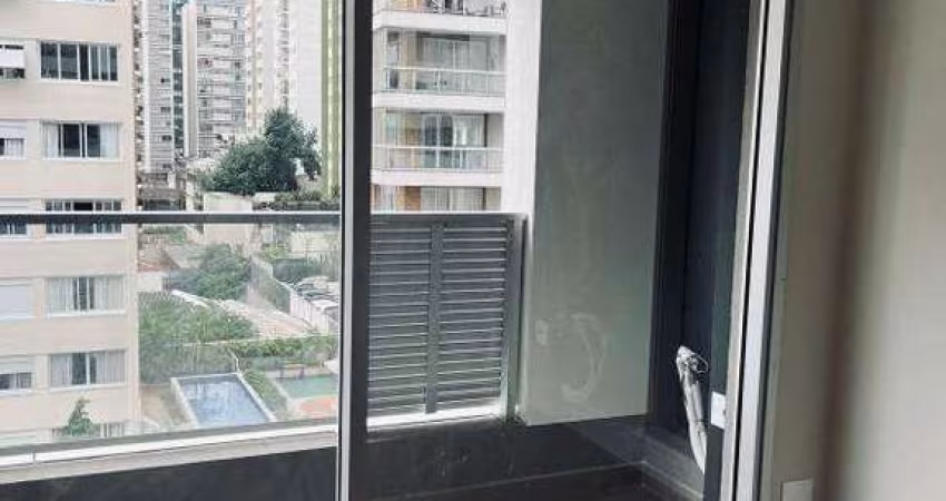 Sala Comercial em Cerqueira César com 34m²