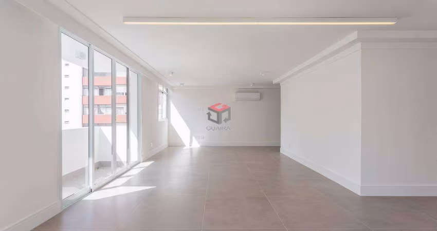 Apartamento com 3 suítes grandes sendo a master com MEGA CLOSET no Jardim Paulisata 258m2
