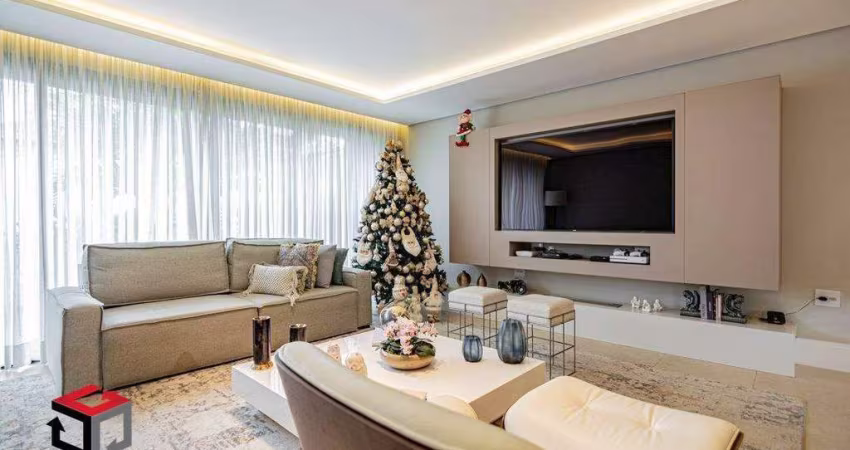 Sobrado com 415m² localizado no Jardim Paulista em São Paulo - SP.