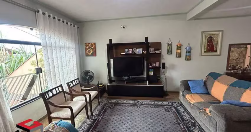 Sobrado à venda 2 quartos 1 suíte 6 vagas Nossa Senhora das Vitórias - Mauá - SP