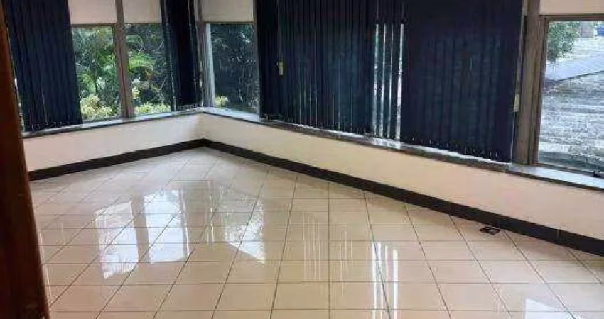 Sobrado Residencial no Moinho Velho 254m2