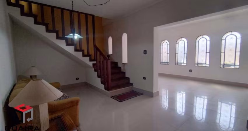 Sobrado Planalto 03 dorm (01 suite) e 03 vagas