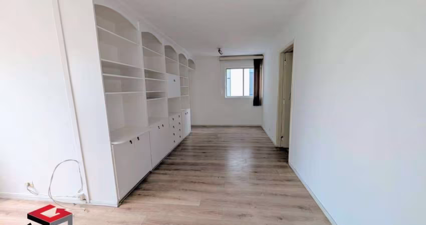 Apartamento 2 Dormitórios em Moema com 80m²