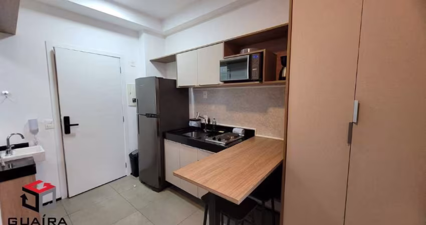 Studio em Liberdade com 17m²