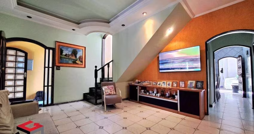 Sobrado à venda 5 quartos 1 suíte 2 vagas Santo André - Santo André - SP