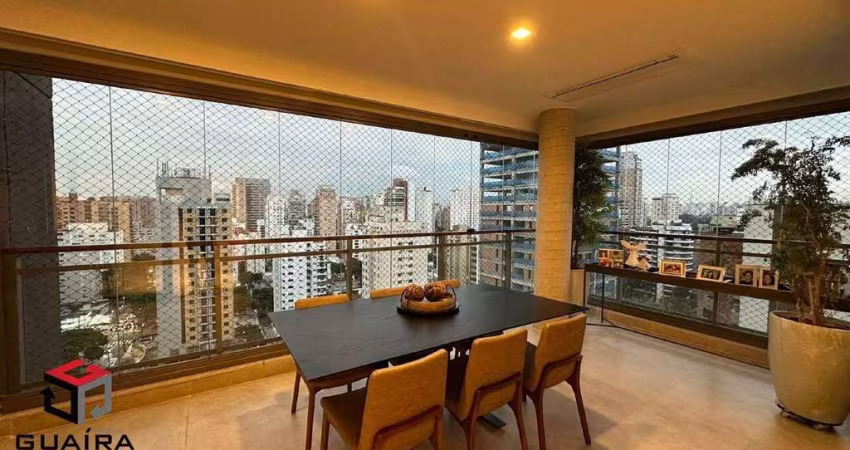 Apartamento em Indianópolis com 117m²