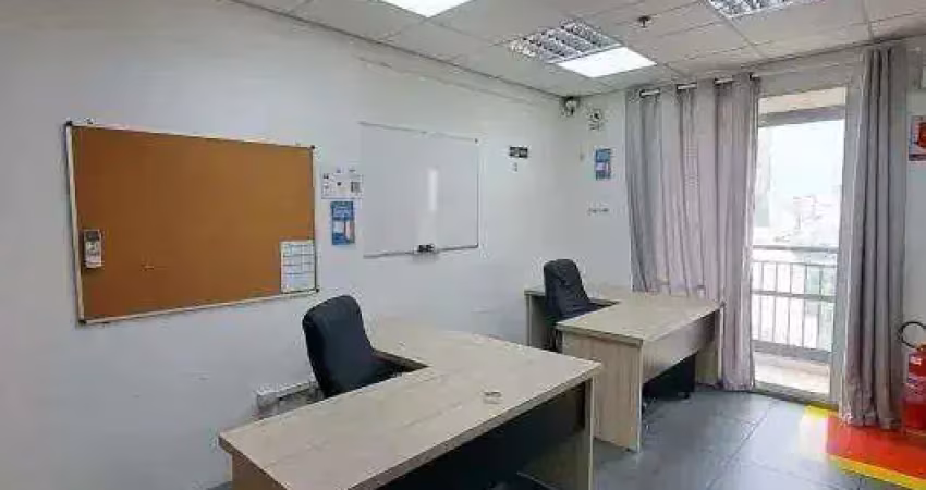 Apartamento à venda na Rua Pais Leme, 136, Pinheiros, São Paulo
