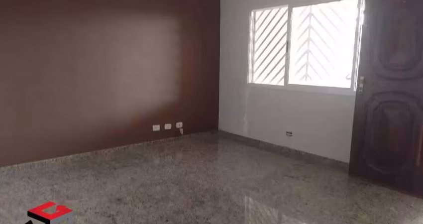 Sobrado à venda 3 quartos 1 suíte 4 vagas Utinga - Santo André - SP