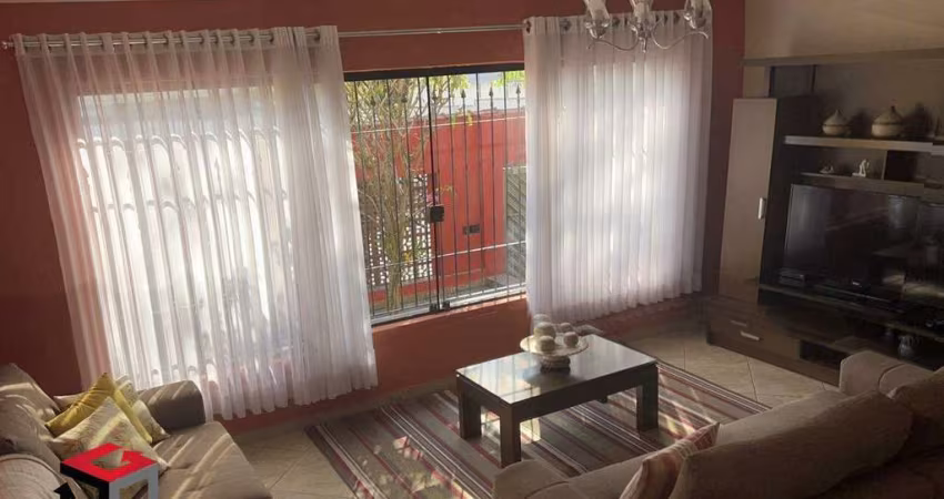 Sobrado à venda 3 quartos 1 suíte 5 vagas Guarani - Santo André - SP