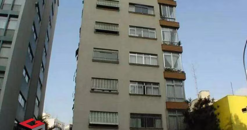 Apartamento 3 Dormitorios em Santa Cecilia 144m2