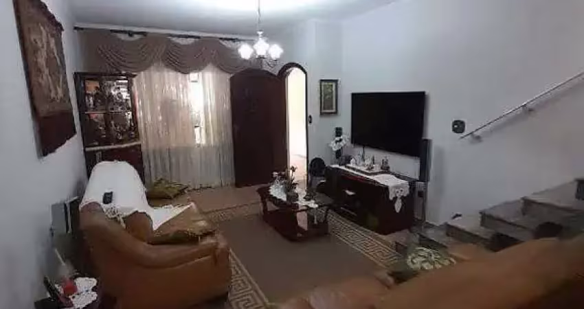 Sobrado à venda 3 quartos 2 vagas Novo Oratório - Santo André - SP