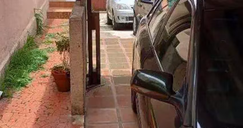 Oportunidade! 2 casas no mesmo terreno – 400m² – garagem para 5 carros – documentação ok – r$ 1.600.000