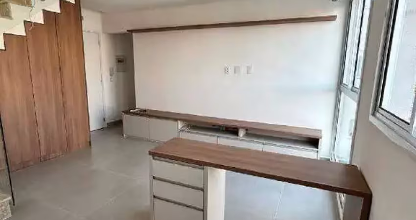 Prédio com elevador, varanda gourmet, infra estrutura para ar condicionado, água e gás individual!