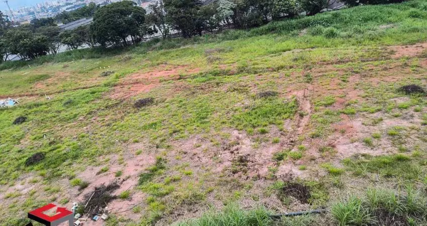 Terreno comercial para alugar na Rua Georg Rexroth, 773, Piraporinha, Diadema