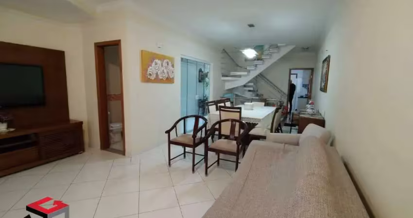 Lindo sobrado reformado com 203 m² em mirandópolis.
