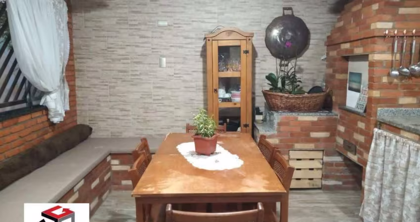 Casa com 212 m² localizada no Jardim Oriental em Santo André - SP