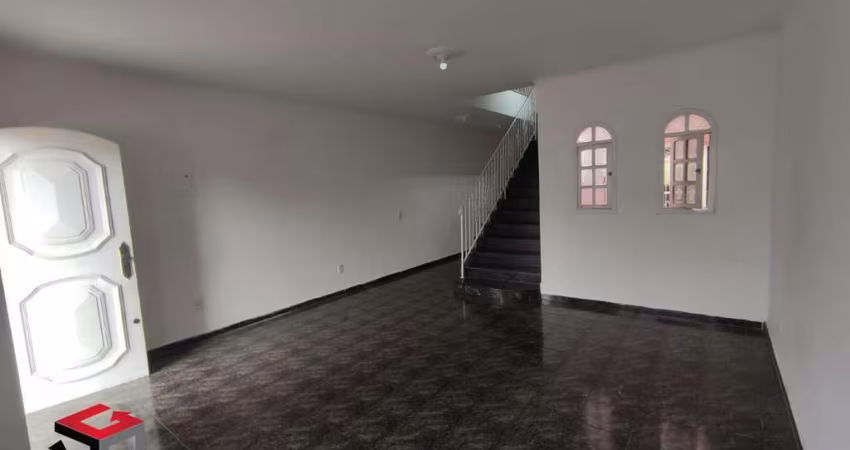 Sobrado para aluguel 3 quartos 1 suíte 1 vaga Nova Petrópolis - São Bernardo do Campo - SP