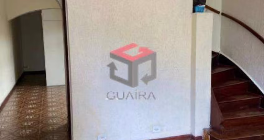 Sobrado para aluguel 6 quartos 2 suítes 1 vaga Saúde - São Paulo - SP