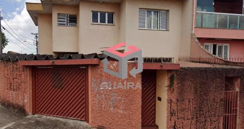 Sobrado à venda 3 quartos 1 suíte 4 vagas Vila Bela Vista - Santo André - SP