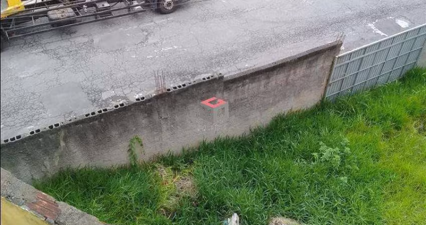 Terreno localizado no parque Gerassi Santo André/SP