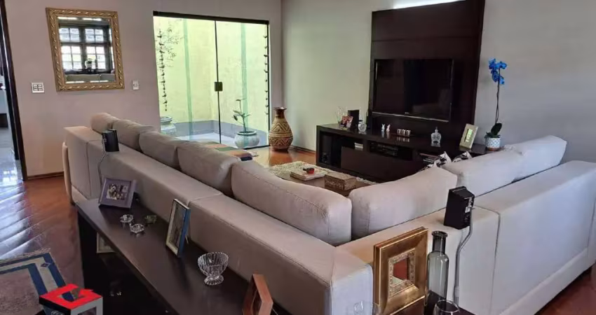 Sobrado à venda 3 quartos 3 suítes 5 vagas Floresta - Santo André - SP