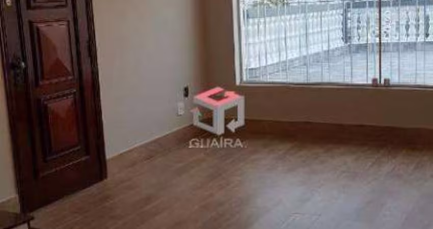 Sobrado à venda 3 quartos 3 vagas Taboão - São Bernardo do Campo - SP