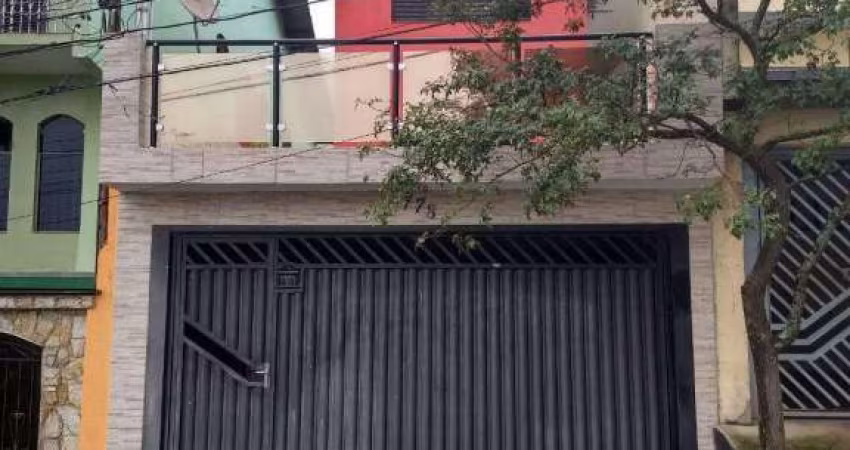 Sobrado à venda 3 quartos 2 vagas Humaitá - Santo André - SP