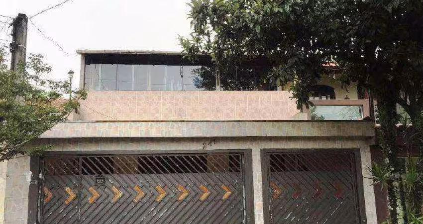 Sobrado de 220m² no Demarchi em São Bernardo do Campo/SP.