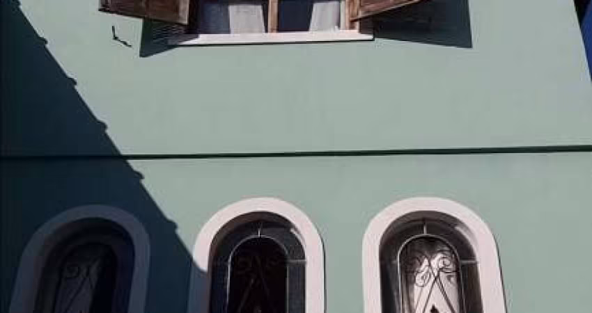 Sobrado à venda 2 quartos 2 vagas Tibiriçá - Santo André - SP