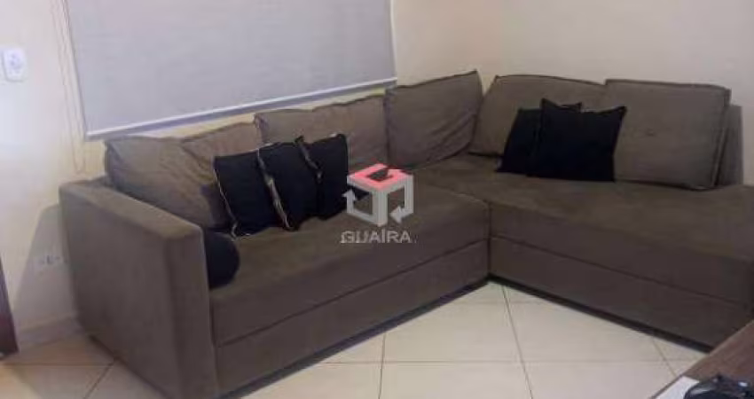 Sobrado em condomínio com 118m² localizado no Bairro Príncipe de Gales em Santo André - SP.