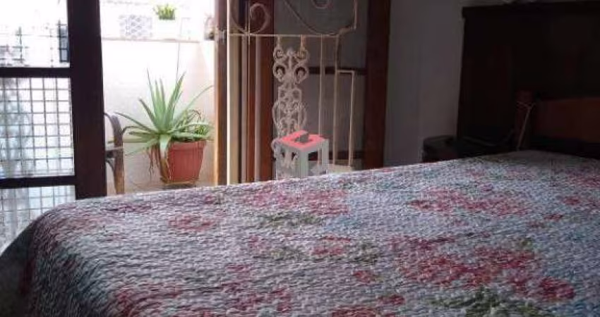 Sobrado à venda 3 quartos 1 suíte 2 vagas Santa Terezinha - São Bernardo do Campo - SP